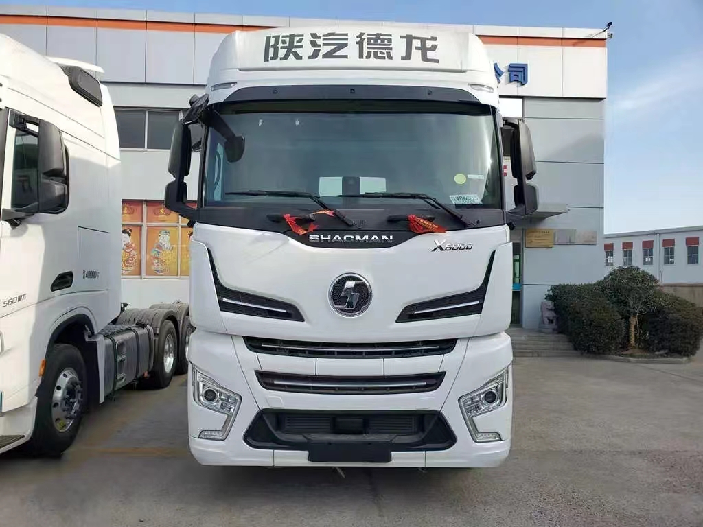 Shaanxi Auto Heavy Duty Truck Delonghi X6000 560 HP 6X4 AMT Automatic Tractor