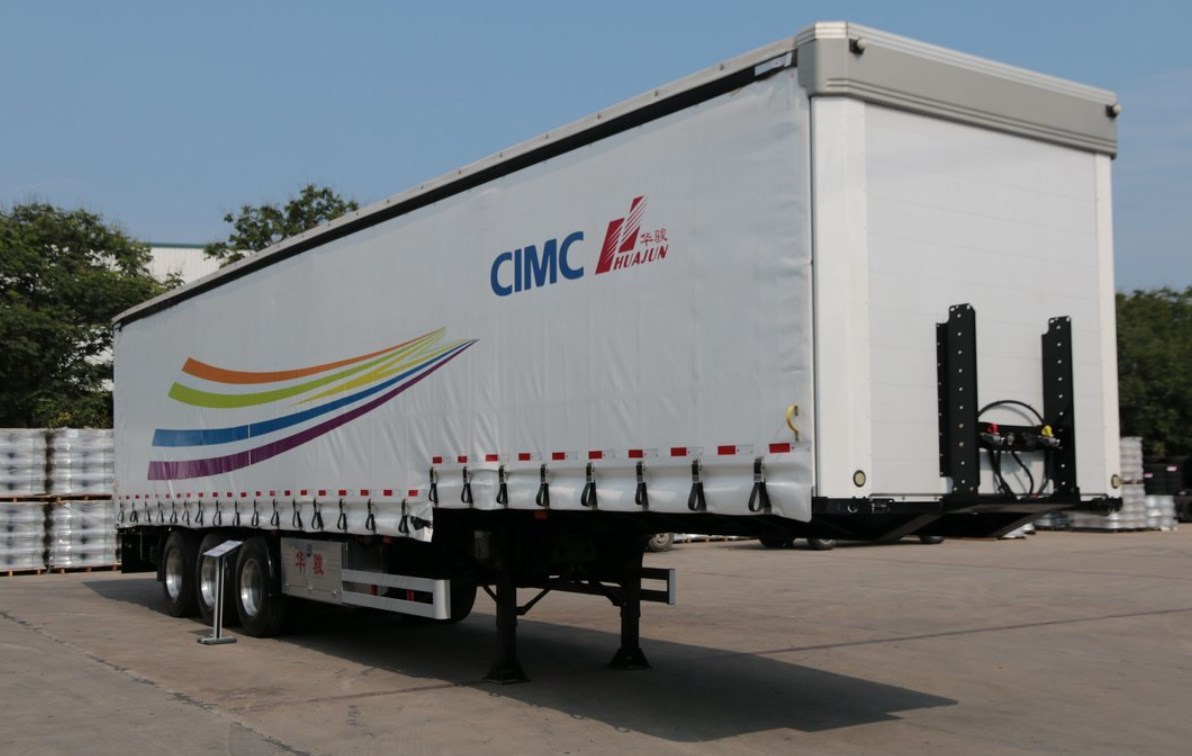 CIMC Huajun 13.75m side curtain van transport semi-trailer