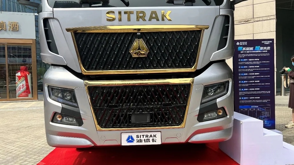 SITRAK C9H heavy truck 800 horsepower 6X4 AMT automatic transmission tractor