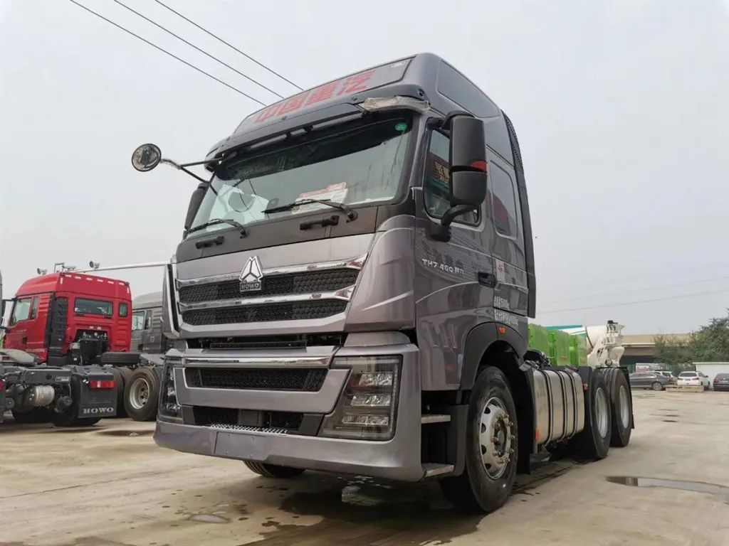 SINOTRUK Haohan N7G heavy truck 440 horsepower 6X4 tractor