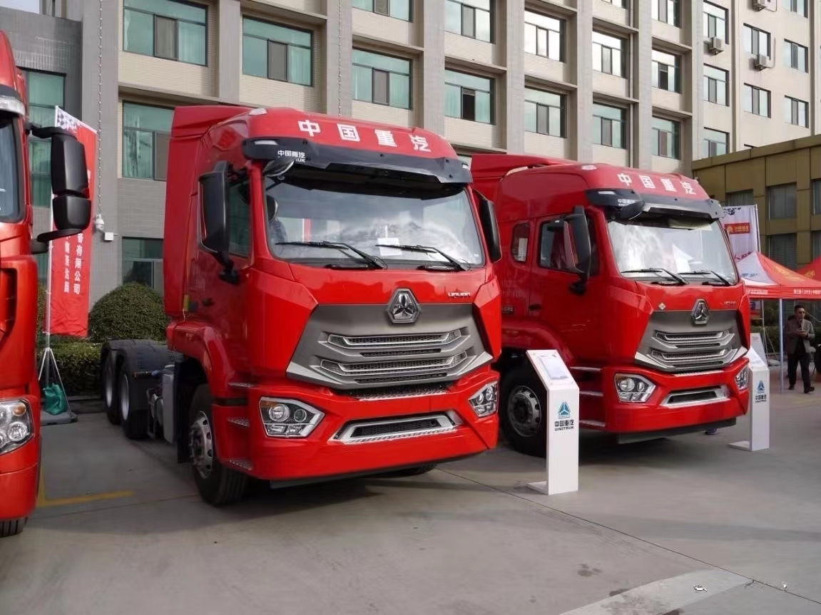 SINOTRUK Haohan N7G heavy truck 440 horsepower 6X4 tractor