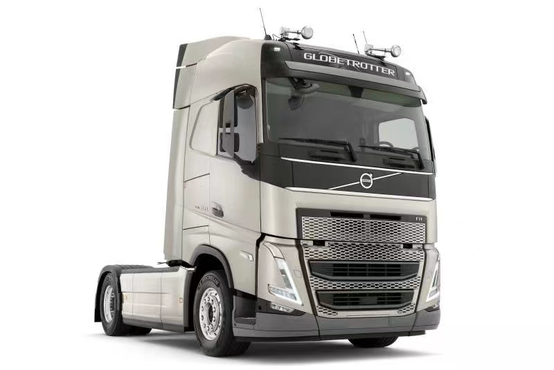 Volvo's new FH heavy truck 25th anniversary edition 4X2 tractor