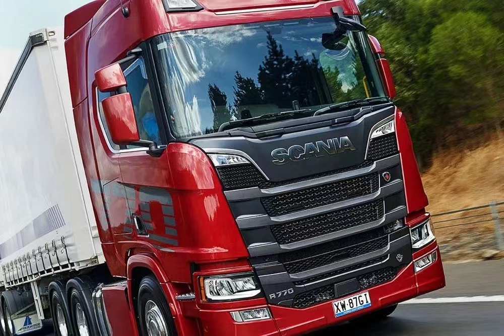 Scania G series heavy truck 450 horsepower 4X2 tractor