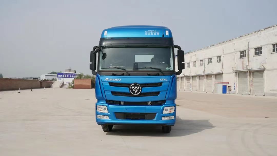 Foton Auman GTL Star Wing Edition 440HP 4X2 Tractor Truck