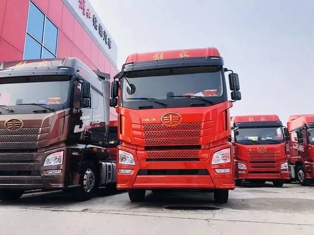 Qingdao Jiefang JH6 heavy truck intelligent version 560 horsepower 6X4 tractor