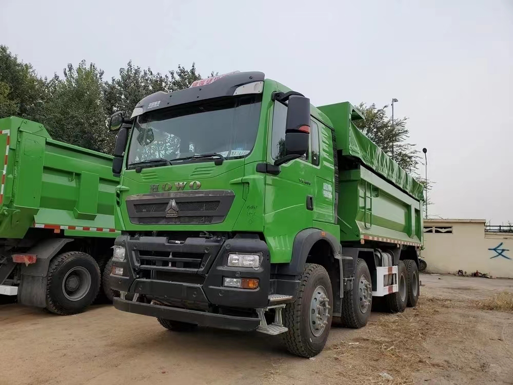 SINOTRUK HOWO TX heavy truck 440 horsepower 6X4 5.4m dump truck