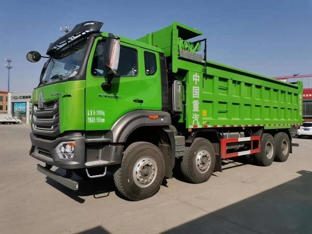 SINOTRUK Haohan N6G heavy truck 380 horsepower 8X4 dump truck chassis 