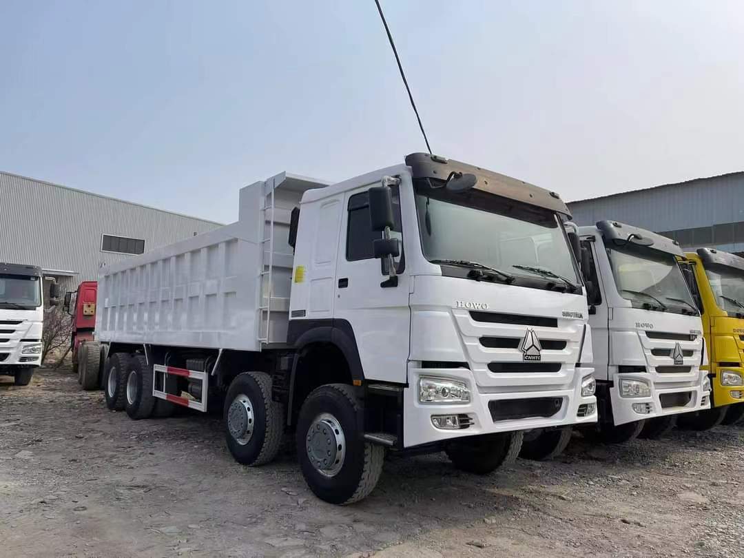 SINOTRUK HOWO T6G 380 HP 8X4 muck dump truck