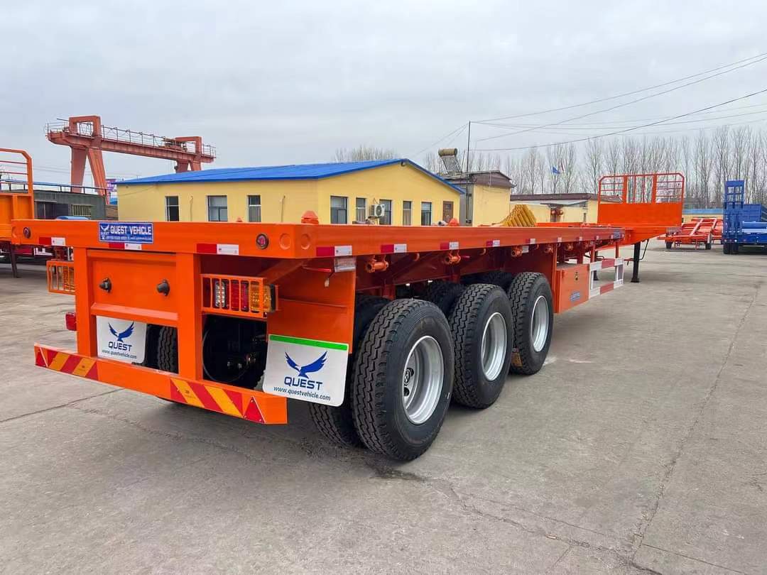 Skeleton semi-trailer transport container ordered by Japanese customer