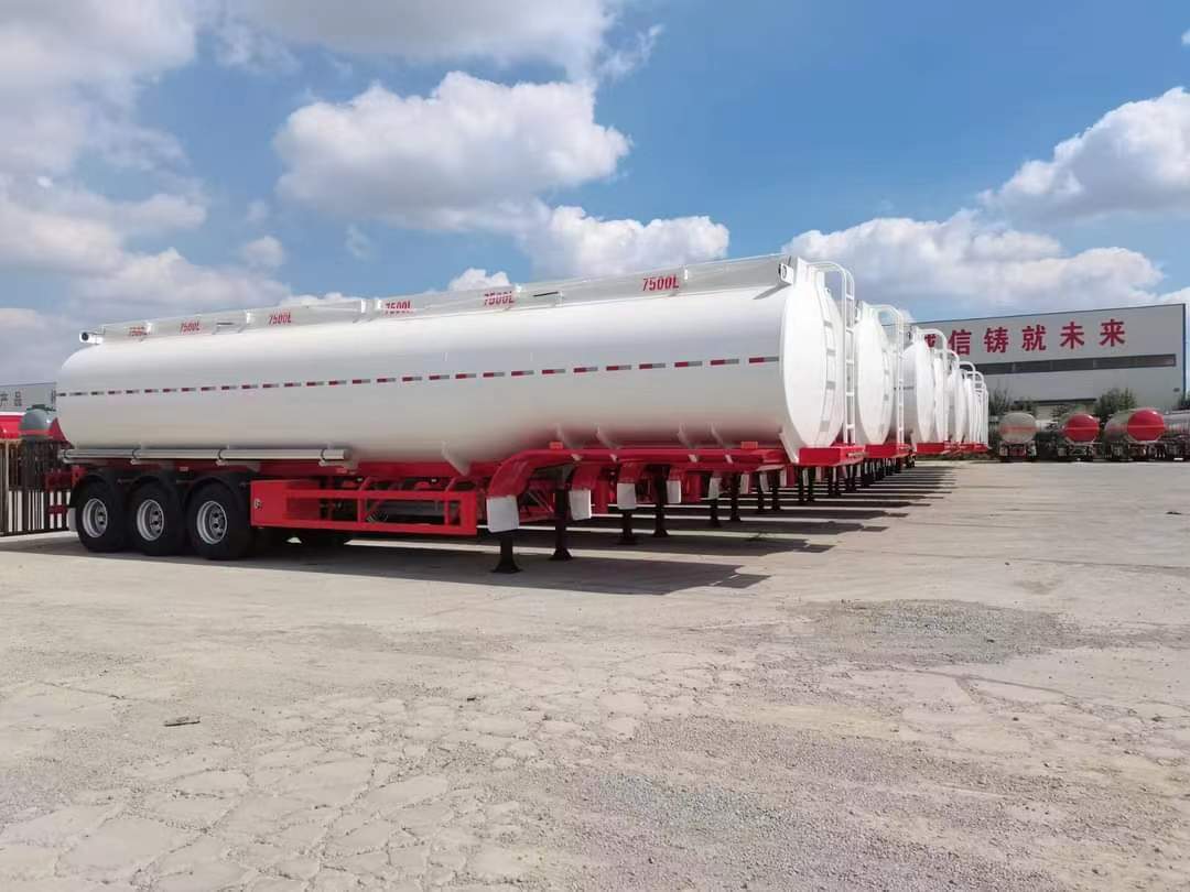 42-50 cubic meter lightweight aluminum alloy hazardous chemicals oil tank semi-trailer