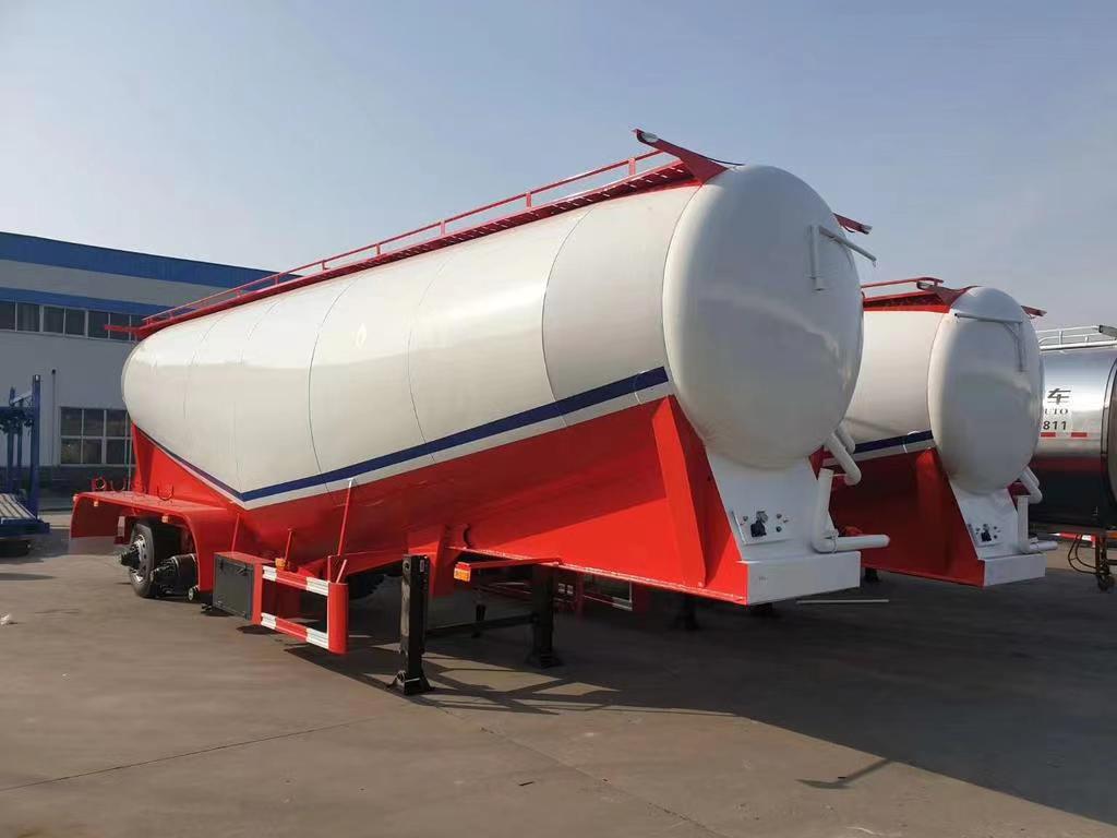 18 cubic meter oil tank transport semi-trailer