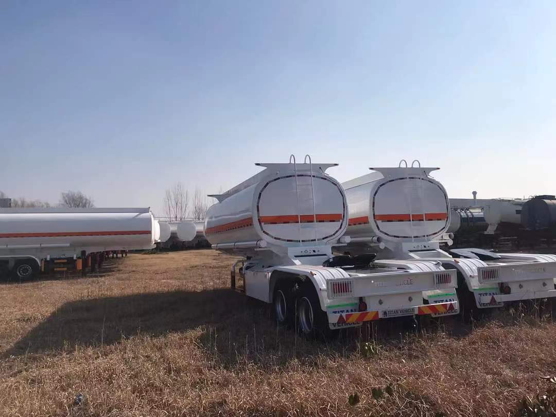 45 cubic meters flammable liquid tank transport semi-trailer