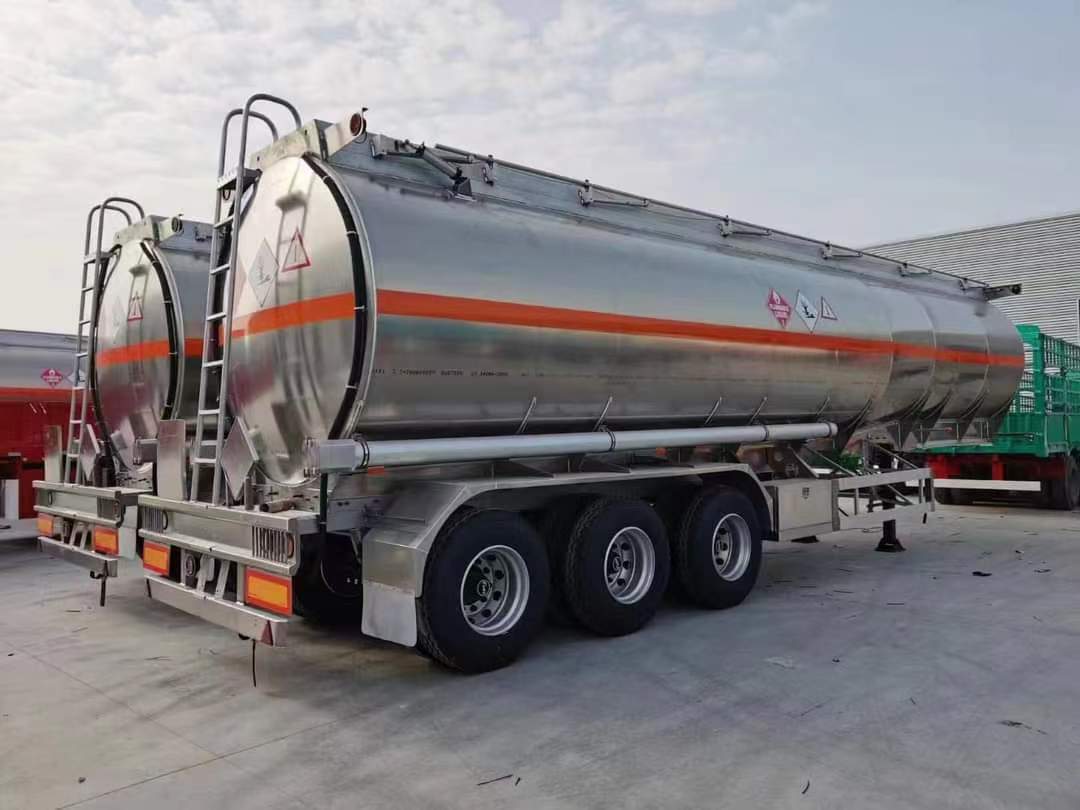 40.3m3 flammable liquid tank semi-trailer