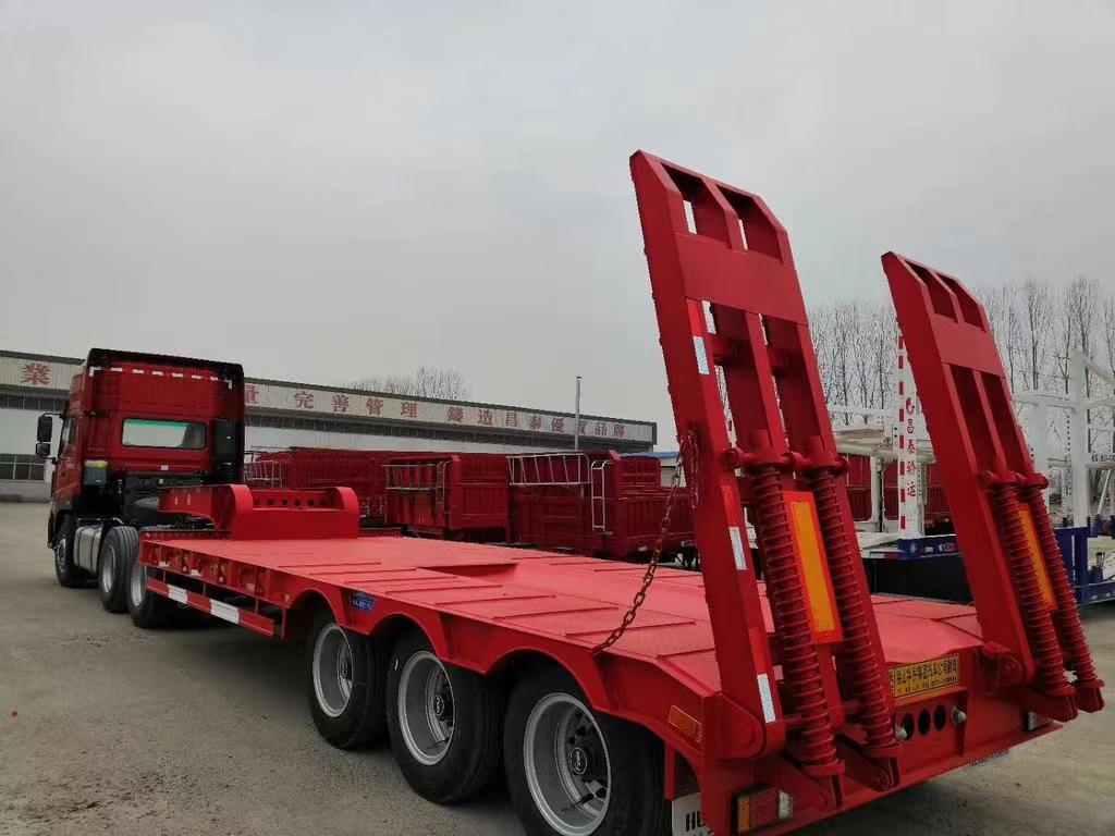 10.5m rail transport semi-trailer