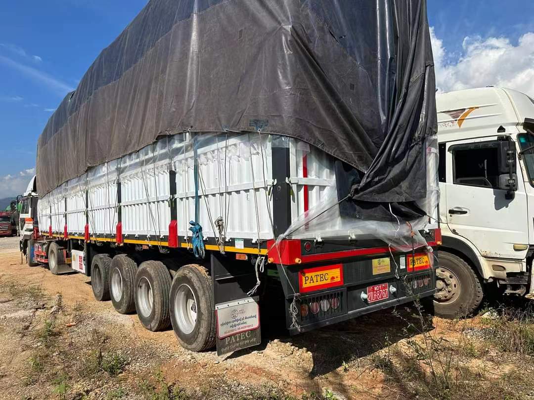 13-meter gooseneck railing semi-trailer