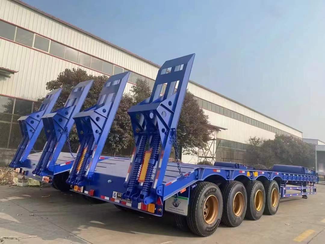 13m ultra-light flatbed truck