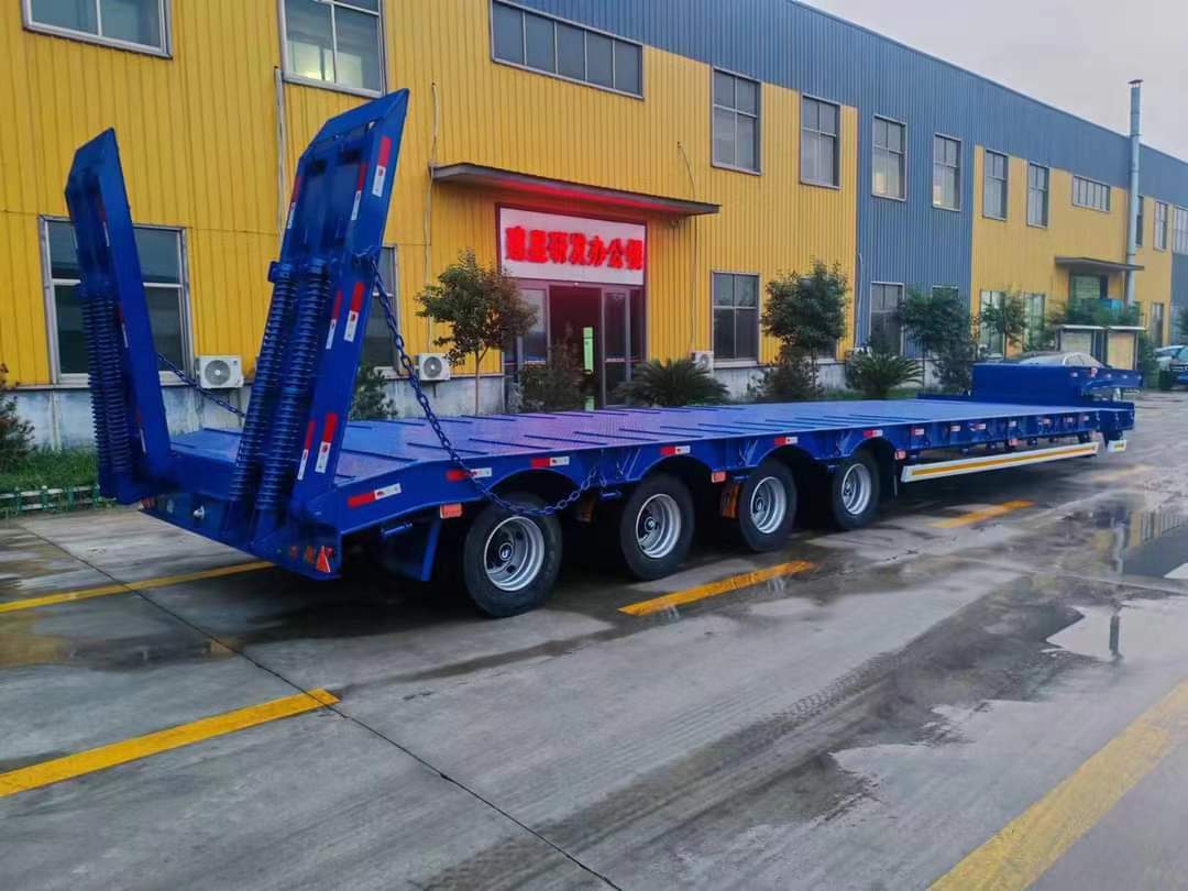 14-meter two-line four-axle low-flat semi-trailer