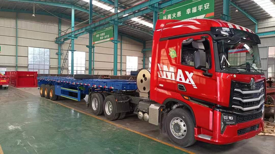 16-meter three-line six-axle low-flat semi-trailer