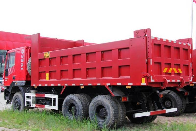 SAIC Hongyan C6 Heavy Duty Version 390 HP 6X4 5.6m Dump Truck