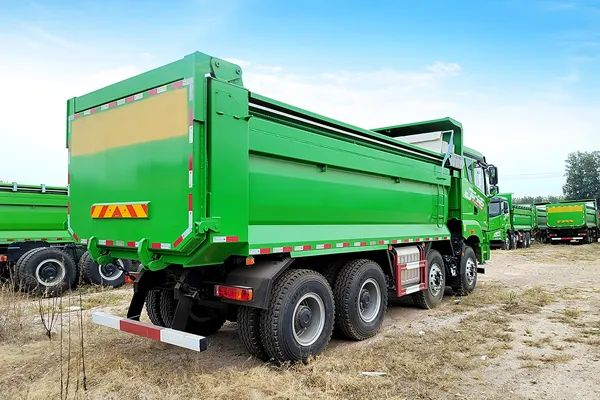 FAWQD Jiefanghan V heavy truck 260 horsepower 8X2 5.2m dump truck 