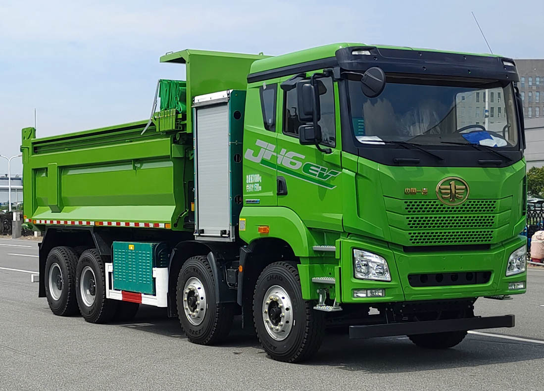 FAW Jiefang J6P pilot version 500 horsepower 8X4 8.2 meter dump truck 