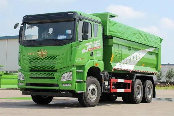 FAWQD Jiefangtian V heavy truck 375 horsepower 6X4 5.4m dump truck