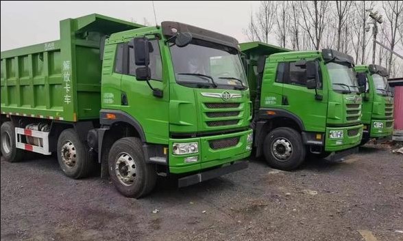 FAW Jiefang J6P pilot version 500 horsepower 8X4 8.2 meter dump truck 