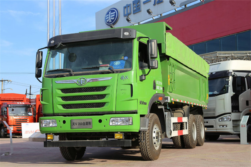 FAWQD Jiefang JH6 heavy truck 375 horsepower 6X4 5.6 meter dump truck