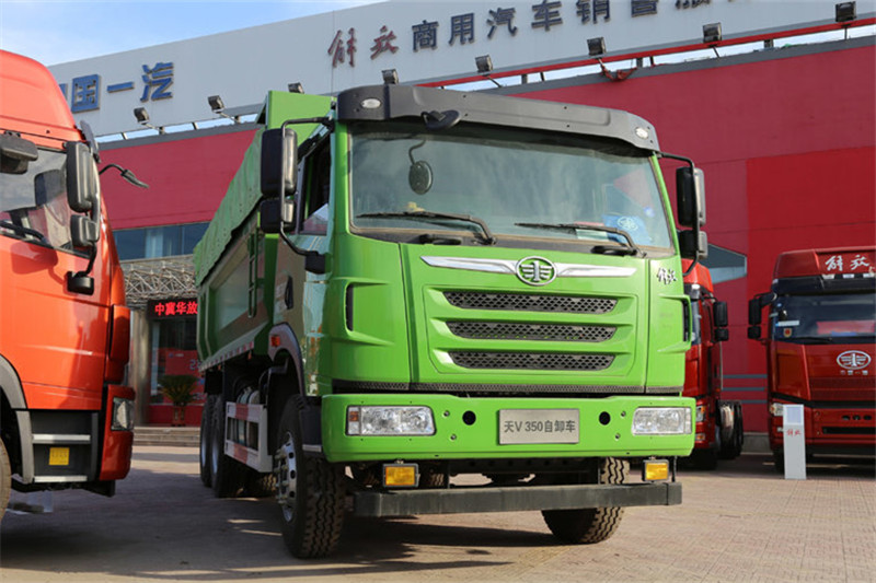 FAWQD Jiefang JH6 heavy truck 375 horsepower 6X4 5.6 meter dump truck