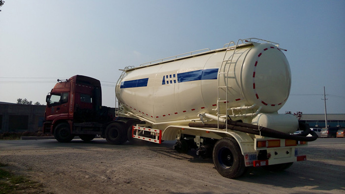 Kazakhstan custom-made powder material semi-trailer