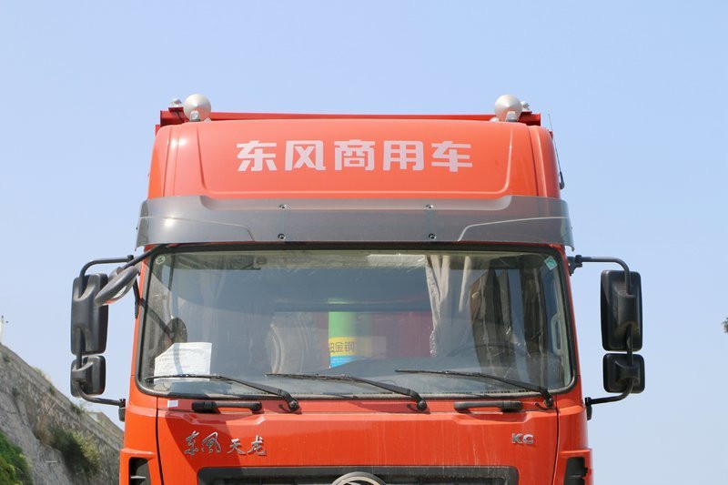 Dongfeng Commercial Vehicle Tianjin KC 340 HP 8X4 5.8m dump truck 