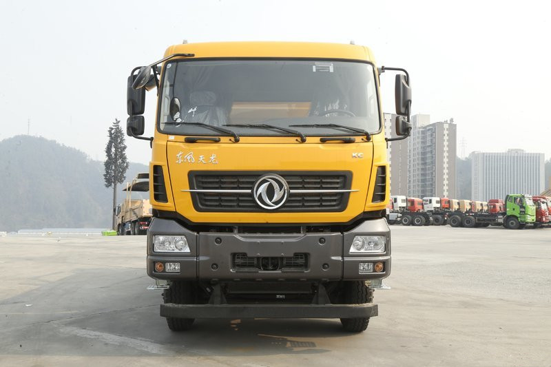 DFC Commercial Vehicle Tianjin Heavy Truck 310 HP 8X4 6m Dump Truck 