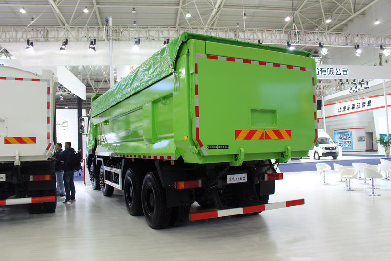 DFC Commercial Vehicle Tianjin Heavy Truck 280 HP 8X4 7.3m Dump Truck 