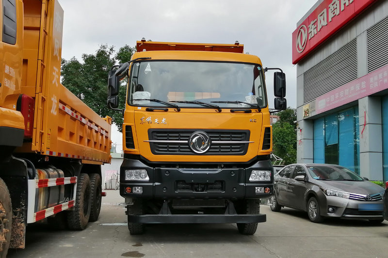 Dongfeng Commercial Vehicle Tianjin KC 385 HP 8X4 6.8m dump truck