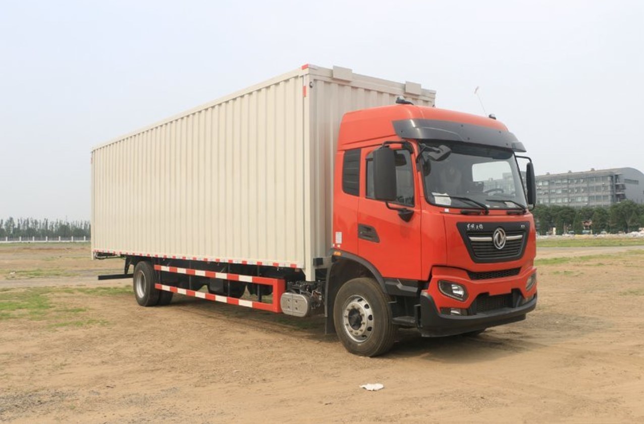 Dongfeng Commercial Vehicle Tianjin KR PLUS 290 HP 4X2 9.8m van truck 