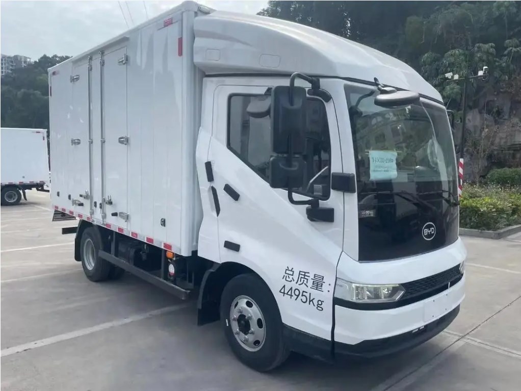 BYD T5A 4.5T 3.91m single-row pure electric refrigerated truck