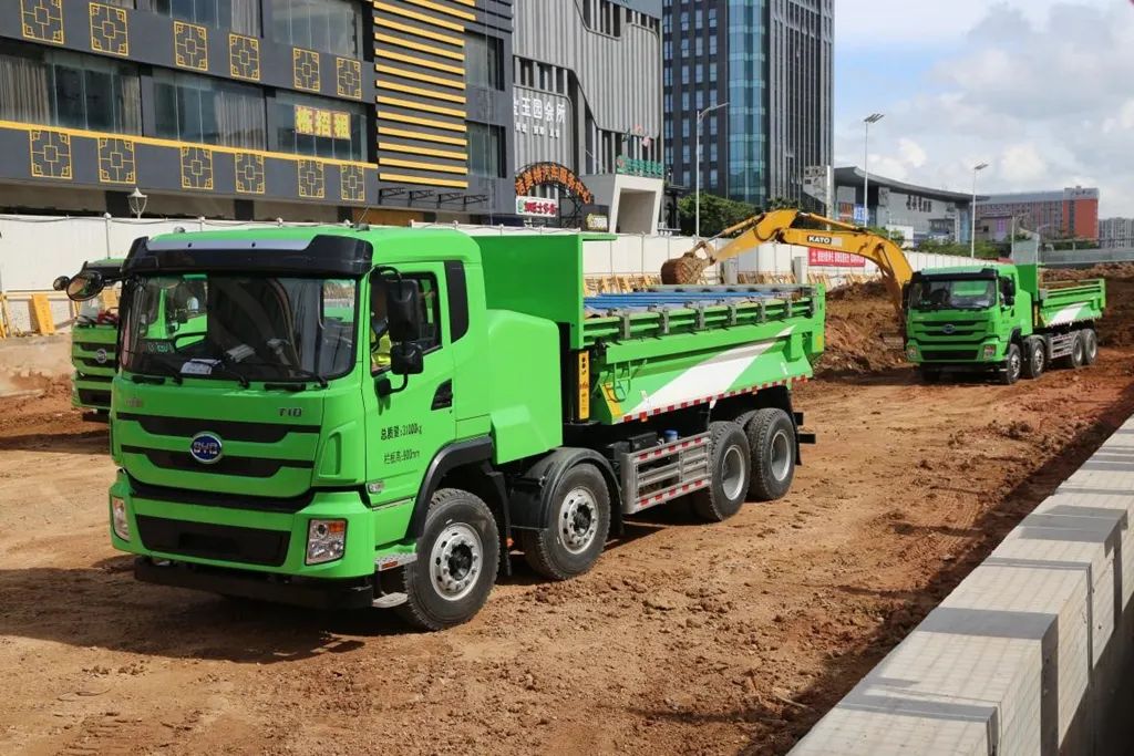 BYD T31 8X4 pure electric dump truck