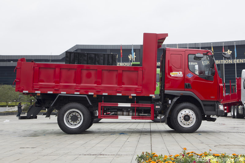 Dongfeng Liuqi New Chenglong M3 270 HP 4X2 4.7m dump truck