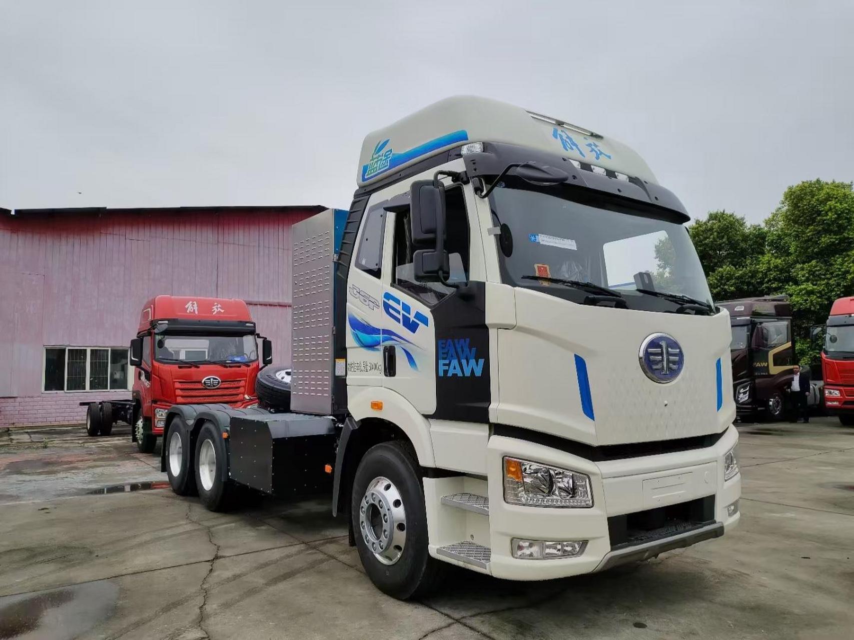 Russian customer-customized water tank truck