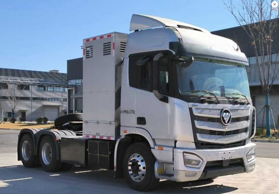 Foton Auman EST Star Edition 25T 6X4 hybrid tractor