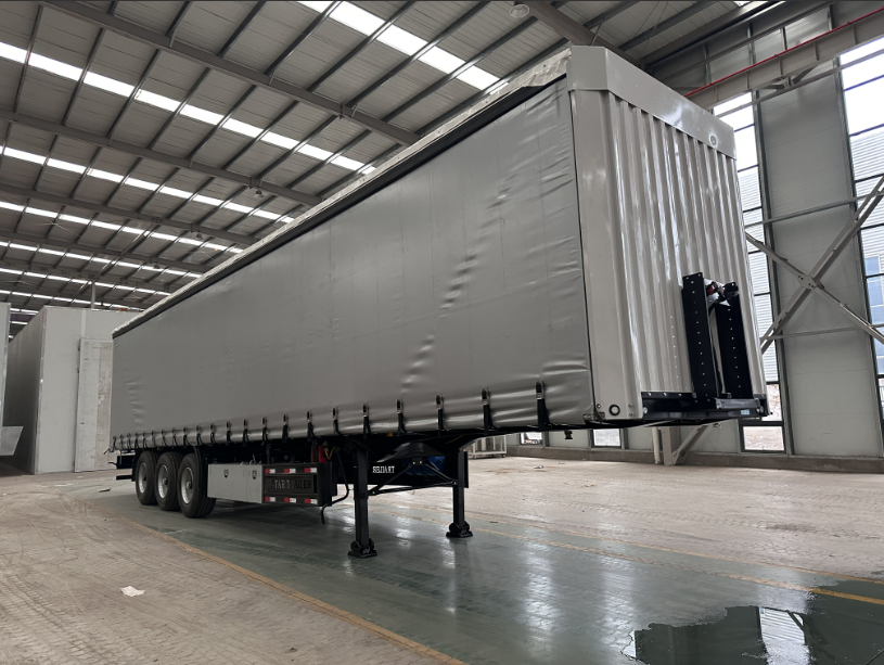 Three-axle Curtain-sided Semi-trailer Shipped to Kazakhstan
