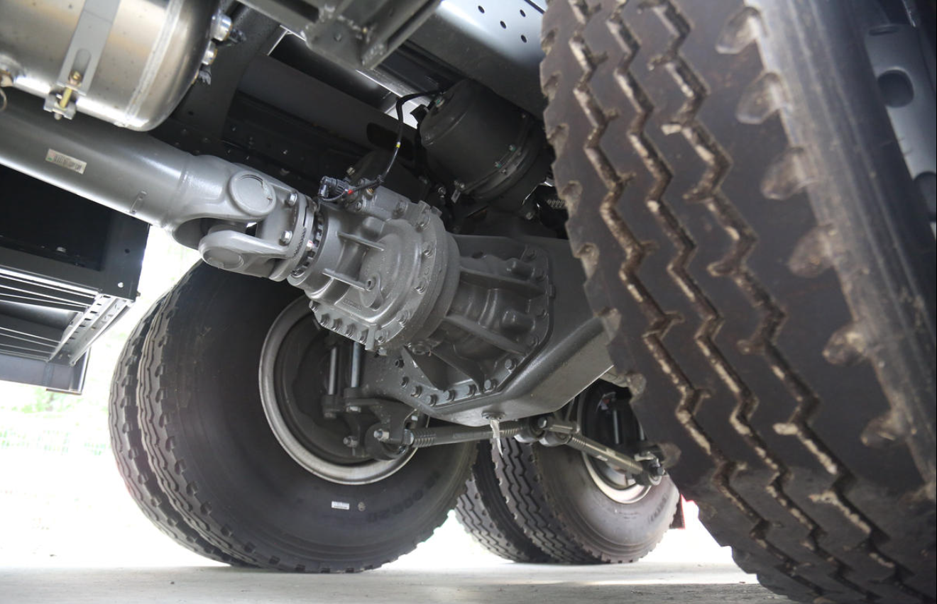 Heavy-duty truck HOWO TX from Heavy-Duty HOWO 8X4 5.6 meters pure electric dump truck 