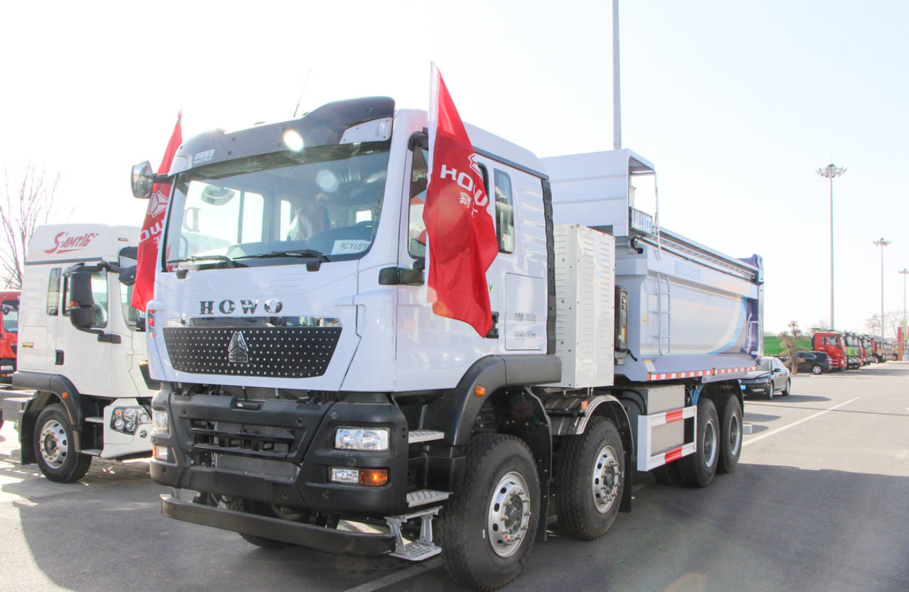 Heavy-duty truck HOWO TX from Heavy-Duty HOWO 8X4 5.6 meters pure electric dump truck 