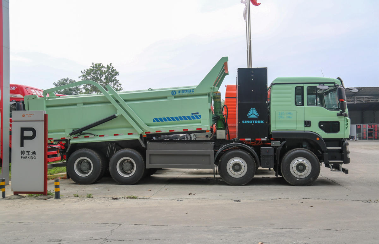 Sprinkler trucks ordered by Saudi Arabian customers