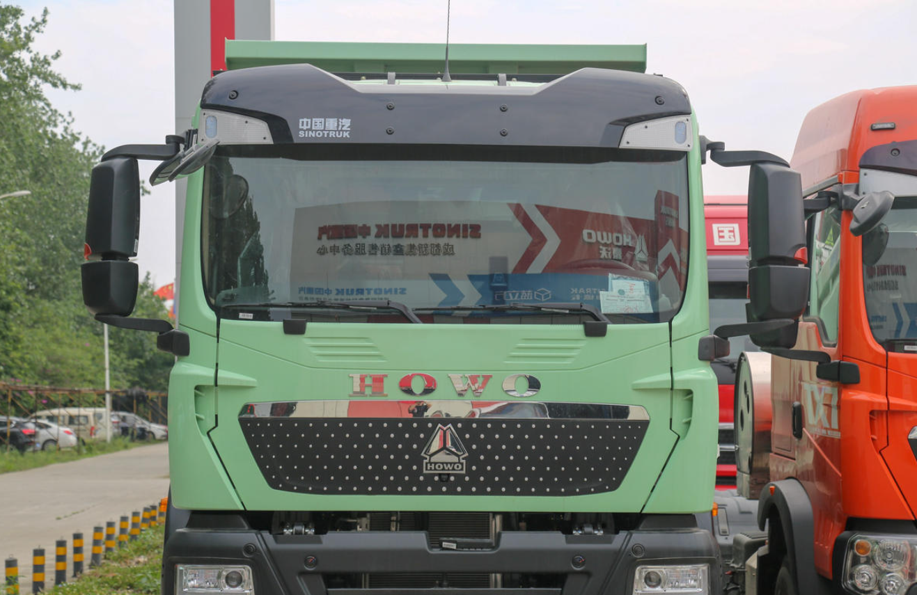 Heavy-duty truck HOWO TX from Heavy-Duty HOWO 8X4 5.6 meters pure electric dump truck
